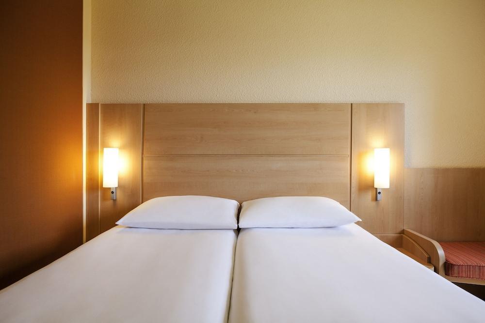 Ibis Strasbourg Centre Les Halles Exterior foto